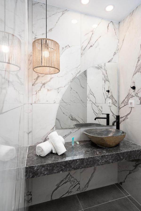 Stella Luxury Apartments อาเยียกาลินี ห้อง รูปภาพ